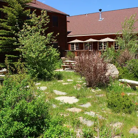 Old Corral Hotel