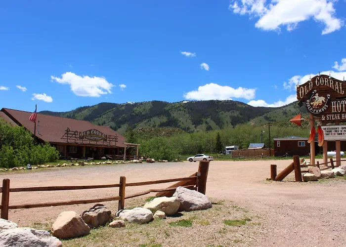 Old Corral Hotel